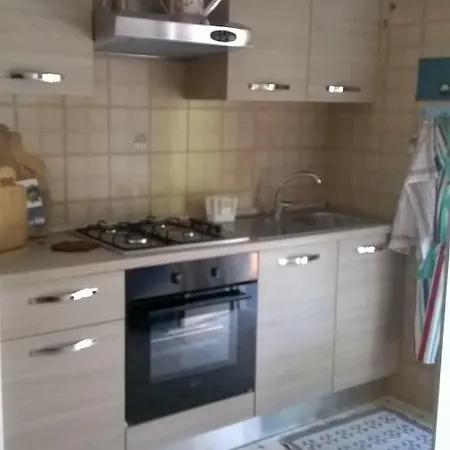 Semesterbostad Casa Monika Marina d'Avola